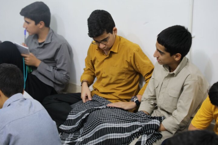 ازشور اغاز تا عمق طلبگی