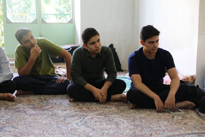ازشور اغاز تا عمق طلبگی