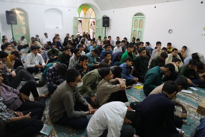ازشور اغاز تا عمق طلبگی