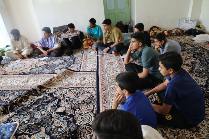 ازشور اغاز تا عمق طلبگی