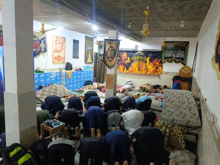 حسینیہ بیت الاحزان نجف اشرف میں ہزاروں زائرین کے لیے وسیع خدمات