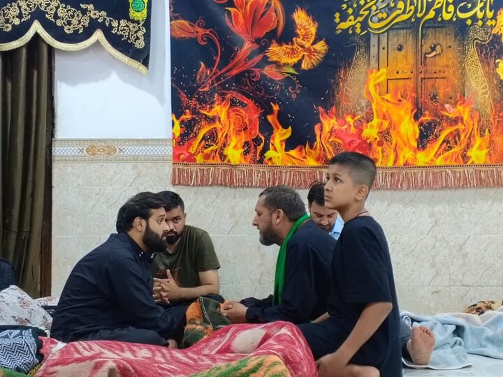 حسینیہ بیت الاحزان نجف اشرف میں ہزاروں زائرین کے لیے وسیع خدمات