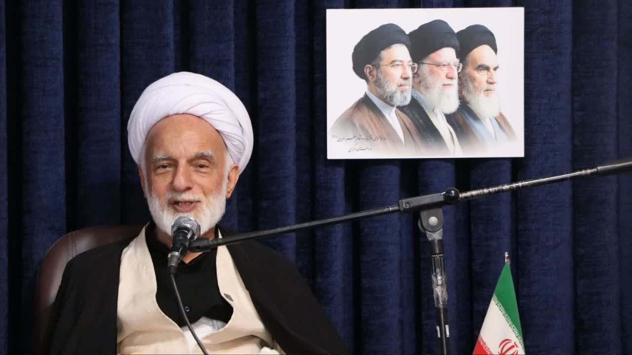 واگذاری بحرین در دوران پهلوی «خیانتی بزرگ» بود/ قیام الهی نیازمند بصیرت و همراهی مردم است