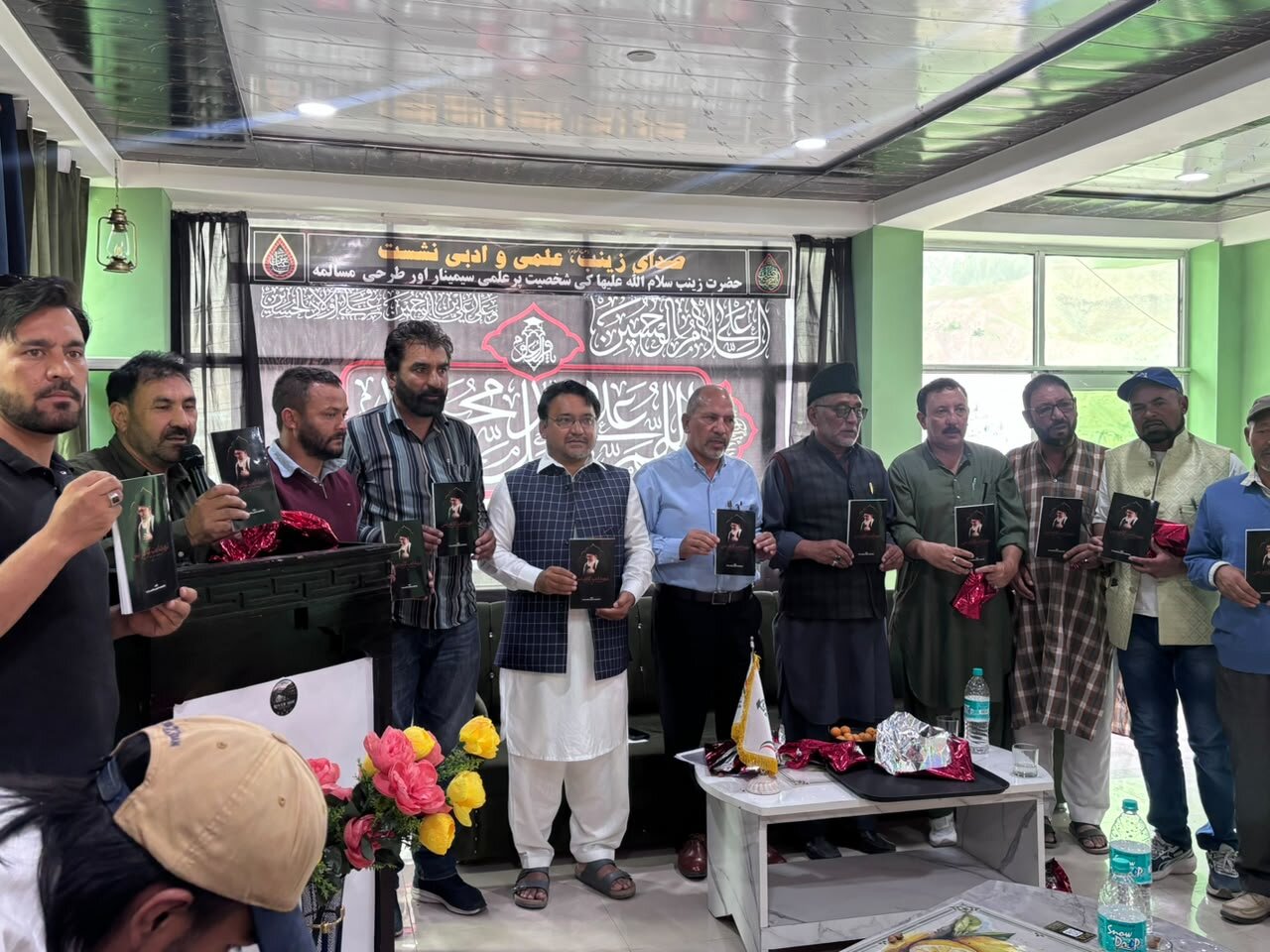 کارگل میں ’’صدائے زینبؑ‘‘ کے عنوان سے علمی و ادبی نشست کا انعقاد:حضرت زینب کبریٰؑ کی حیاتِ طیبہ، صبر، شجاعت اور پیغامِ کربلا کو خراجِ عقیدت