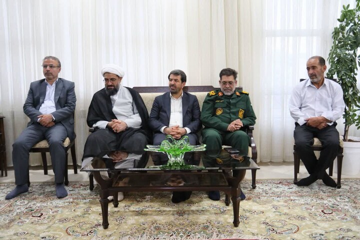 تقدیر امام جمعه همدان از آزاده سرافراز