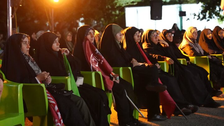 تصاویر / حضور میدانی مردم قزوین در ایستگاه صدوشصت ونهم