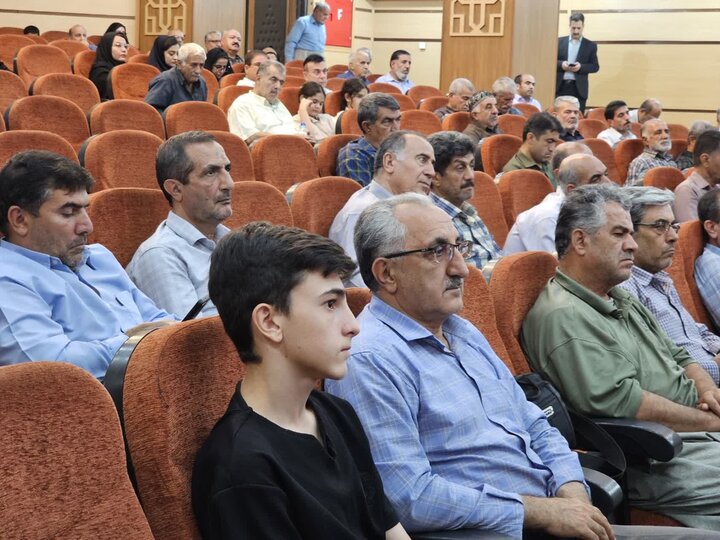 تصاویر/برگزاری مراسم ملی «الماس‌های درخشان» در سنندج
