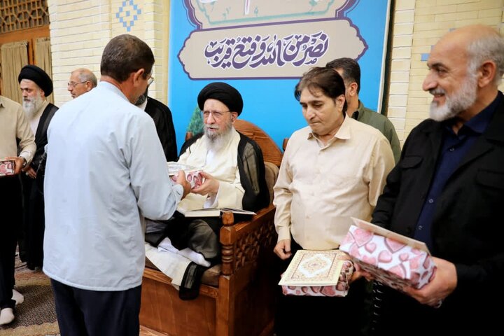 تصاویر/ تجلیل نماینده ولی فقیه در استان گلستان از آزادگان سرافراز ایران اسلامی