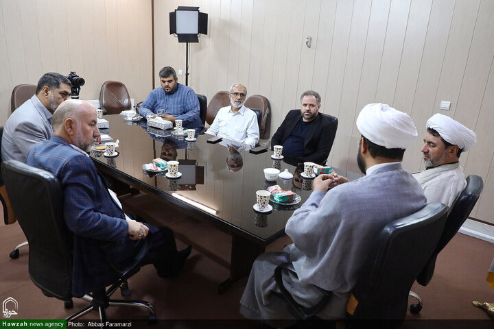 رئيس اتحاد علماء الجعفرية في تركيا يزور وكالة أنباء الحوزة