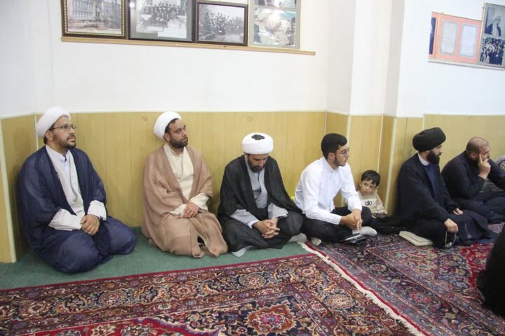تصاویر/ درس اخلاق امام جمعه اردبیل برای طلاب جدید الورود