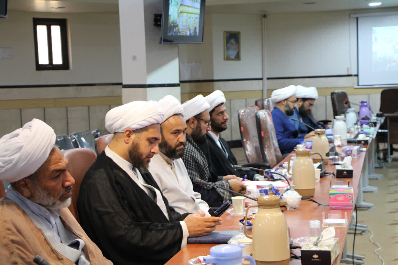 اجلاسیه فصلی مدیران مدارس علمیه استان فارس برگزار شد+ تصاویر