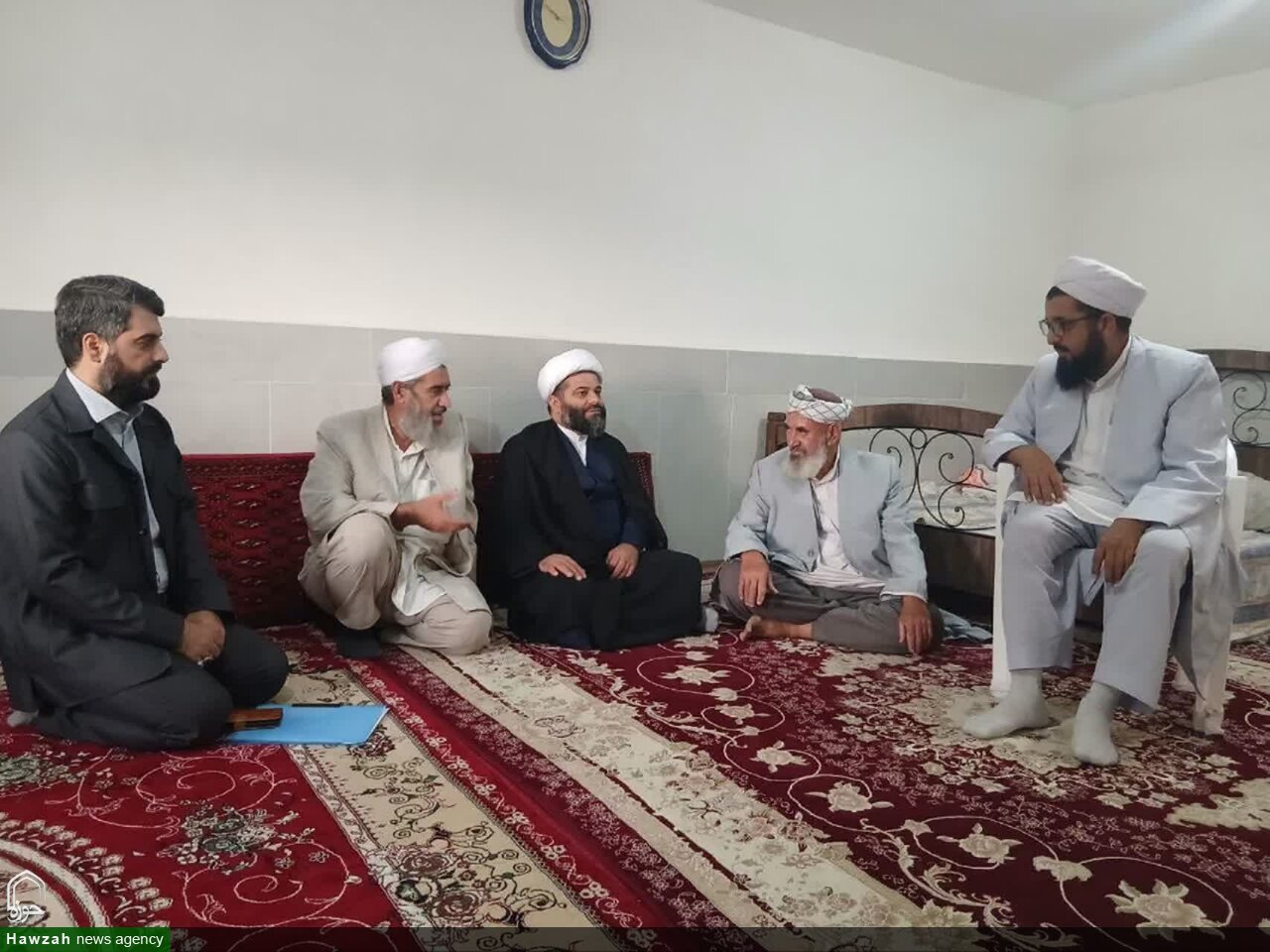 تصاویر / دیدار مدیر کل مرکز خدمات حوزه علمیه استان گلستان با معمرین و علما اهل سنت