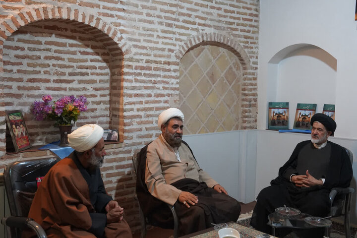 تصاویر /بازدید مشاور ریئس جمهور در امور روحانیت از مدرسه  علمیه صالحیه  قزوین