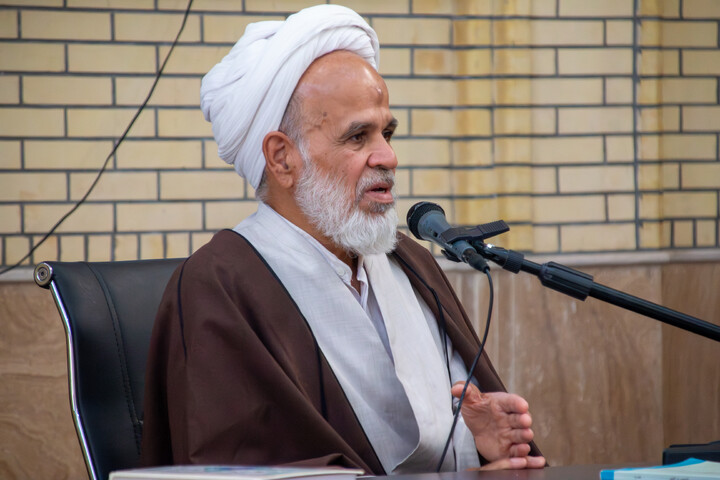 تصاویر/ سومین روز دوره دانش افزایی اساتید حوزه علمیه استان کرمان