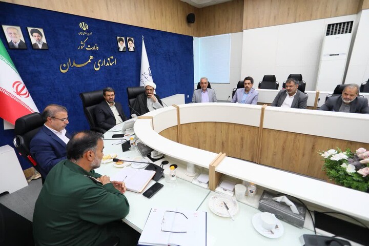تصاویر / نشست کارگروه ترویج زیست عفیفانه استان همدان