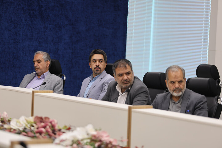 تصاویر / نشست کارگروه ترویج زیست عفیفانه استان همدان