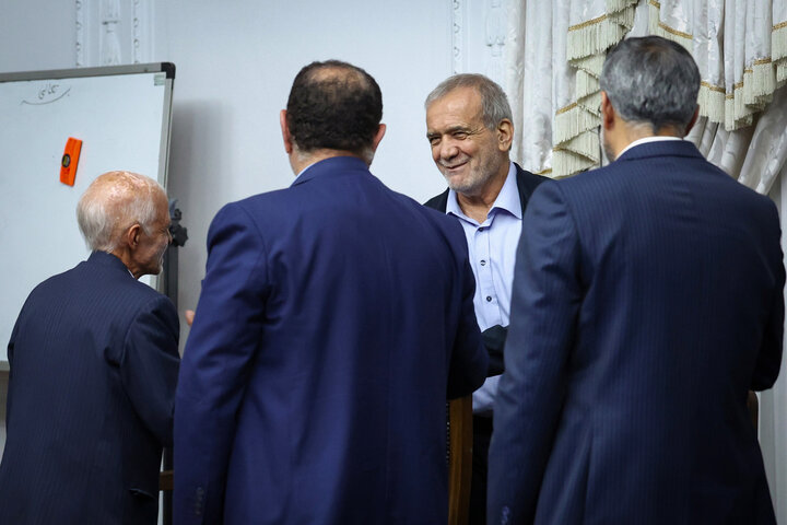 تصاویر/ نشست رئیس جمهور با جمعی از فعالان و متخصصان جهادی حوزه کشاورزی