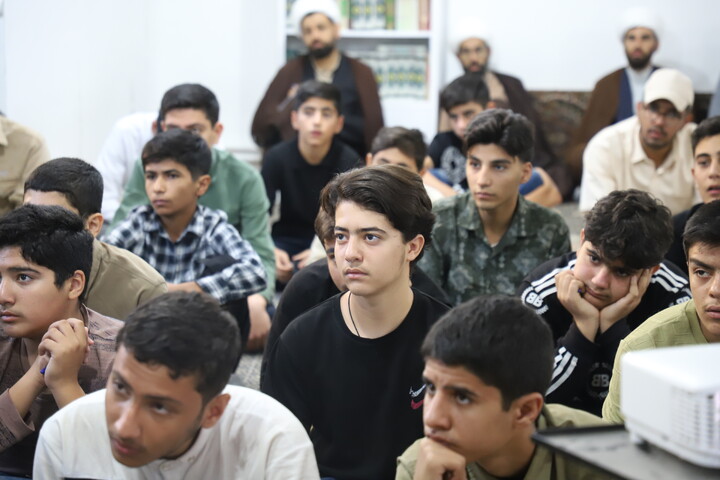تصاویر/جلسه درس اخلاق نماینده ولی فقیه در دوره طرح میثاق طلبگی