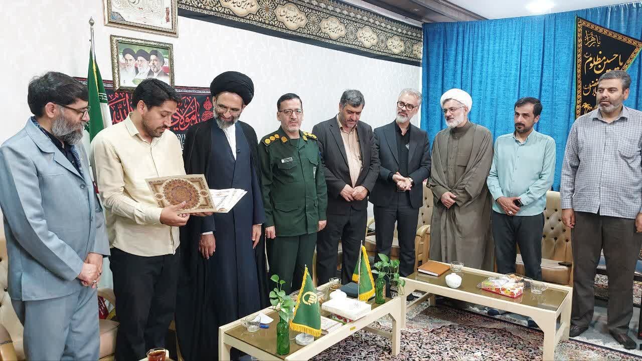 رونمایی از پوستر پنجمین جشنواره تئاتر مردمی بچه‌های مسجد در کاشان
