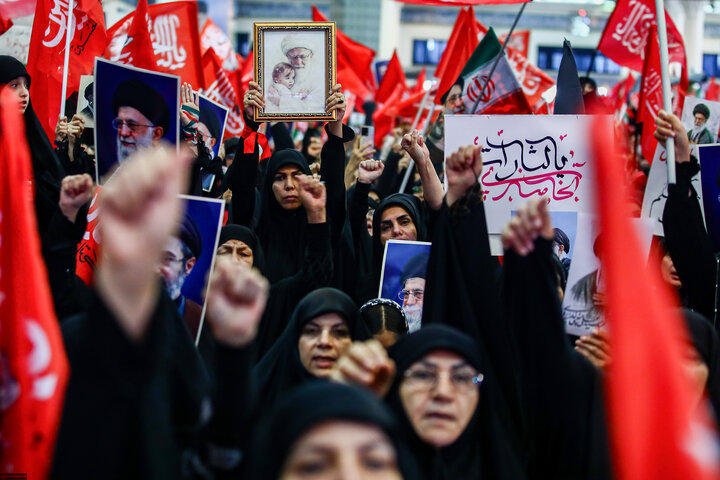 تصاویر/ مراسم بزرگداشت چهلم تشییع و تدفین «آقای شهید ایران» در مصلای امام خمینی تهران