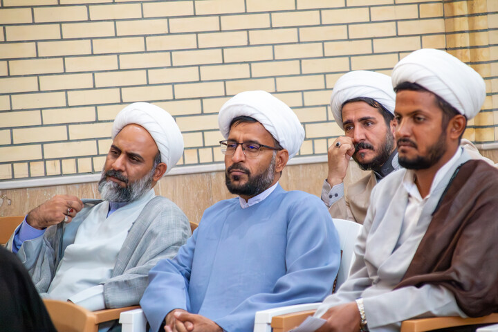تصاویر/ چهارمین روز دوره دانش افزایی اساتید حوزه علمیه استان کرمان