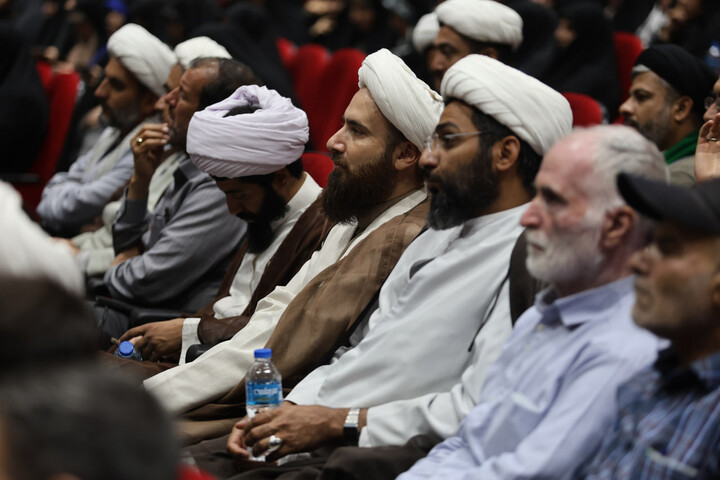 تصاویر /  نشست «بررسی تحولات جنگ؛ میدان تا خیابان» در همدان