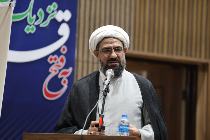 تصاویر /  نشست «بررسی تحولات جنگ؛ میدان تا خیابان» در همدان