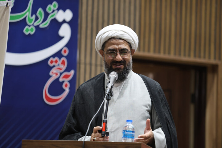 تصاویر /  نشست «بررسی تحولات جنگ؛ میدان تا خیابان» در همدان