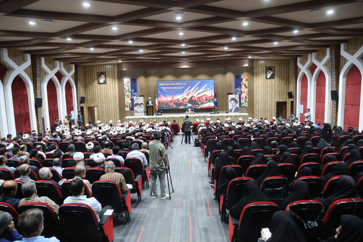 تصاویر /  نشست «بررسی تحولات جنگ؛ میدان تا خیابان» در همدان