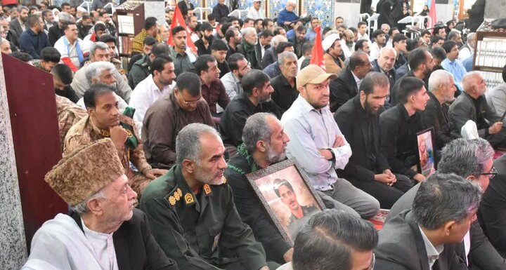 تصاویر/مراسم بزرگداشت چهلمین روز تدفین رهبر شهید انقلاب اسلامی در زاهدان