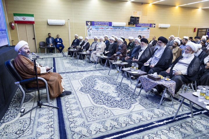 گردهمایی قرارگاه های شهرستانی مساجد استان یزد