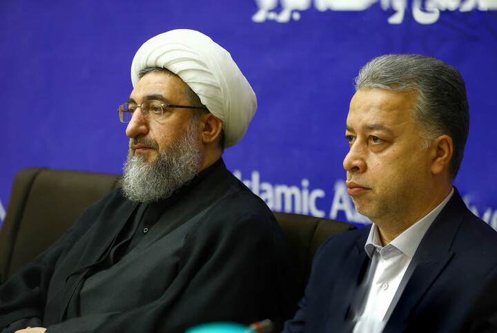 تصاویر /  جلسه هیأت امنای دانشگاه آزاد اسلامی استان آذربایجان شرقی با نماینده ولی فقیه در استان آذربایجان شرقی