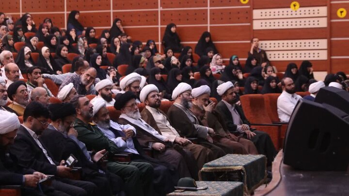 تصاویر/همایش استانی روز جهانی مسجد در اراک