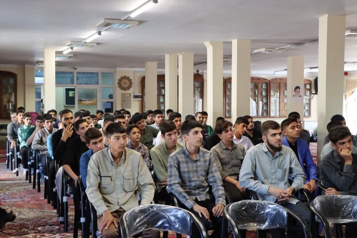 تصاویر/ افتتاحیه طرح میثاق طلبگی در آذربایجان شرقی