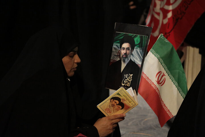 بزرگداشت چهلمین روز تدفین امام شهید آیت‌الله خامنه‌ای در حرم حضرت موسی مبرقع(ع)قم