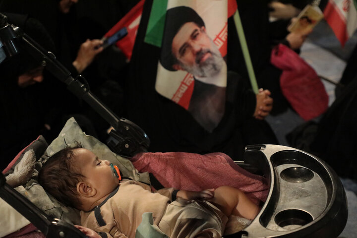 بزرگداشت چهلمین روز تدفین امام شهید آیت‌الله خامنه‌ای در حرم حضرت موسی مبرقع(ع)قم