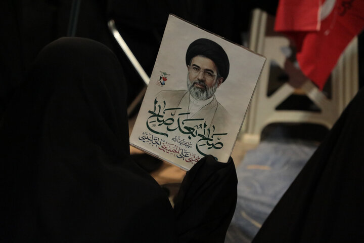 بزرگداشت چهلمین روز تدفین امام شهید آیت‌الله خامنه‌ای در حرم حضرت موسی مبرقع(ع)قم