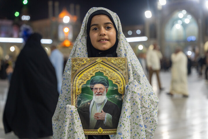 یاد رهبر شهید هنوز در دل ها جاریست