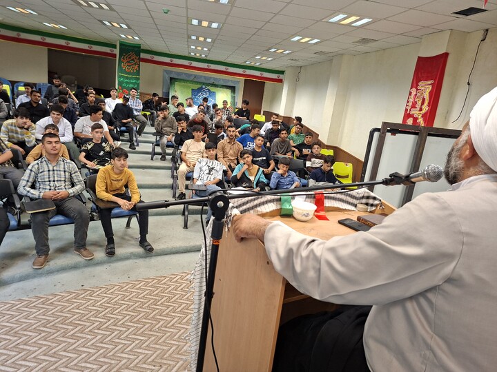 تصاویر/ برگزاری دوره میثاق طلبگی سال ۱۴۰۵ استان اردبیل