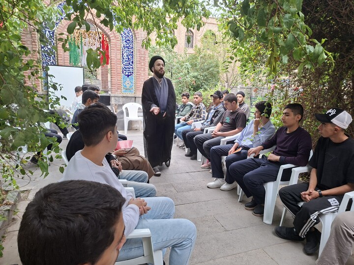 تصاویر/ برگزاری دوره میثاق طلبگی سال ۱۴۰۵ استان اردبیل