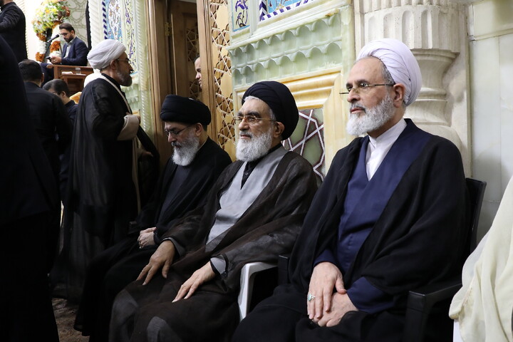 تصاویر/ مراسم چهلم رهبر شهید انقلاب آیت‌الله‌العظمی حسینی خامنه‌ای از سوی رهبر معظم انقلاب در حرم مطهر حضرت فاطمه معصومه سلام الله