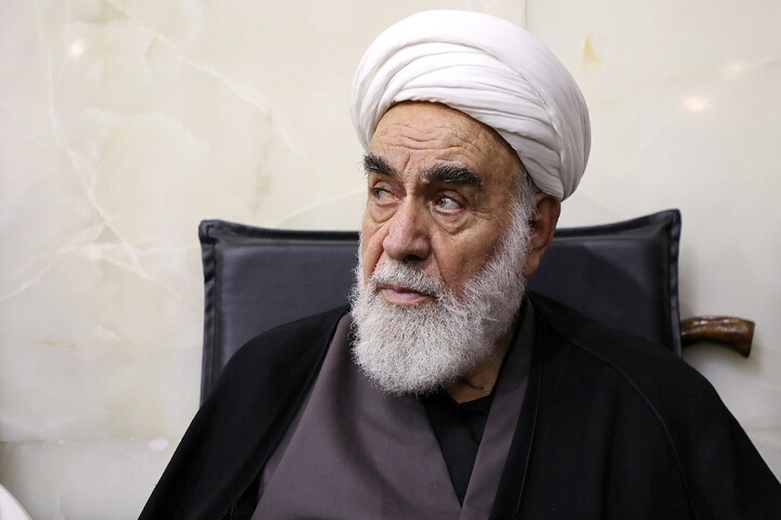 تصاویر/ مراسم چهلم رهبر شهید انقلاب آیت‌الله‌العظمی حسینی خامنه‌ای از سوی رهبر معظم انقلاب در حرم مطهر حضرت فاطمه معصومه سلام الله