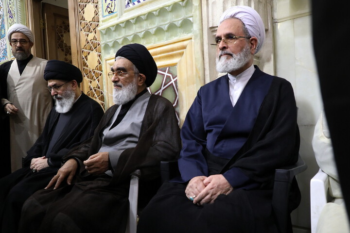 تصاویر/ مراسم چهلم رهبر شهید انقلاب آیت‌الله‌العظمی حسینی خامنه‌ای از سوی رهبر معظم انقلاب در حرم مطهر حضرت فاطمه معصومه سلام الله