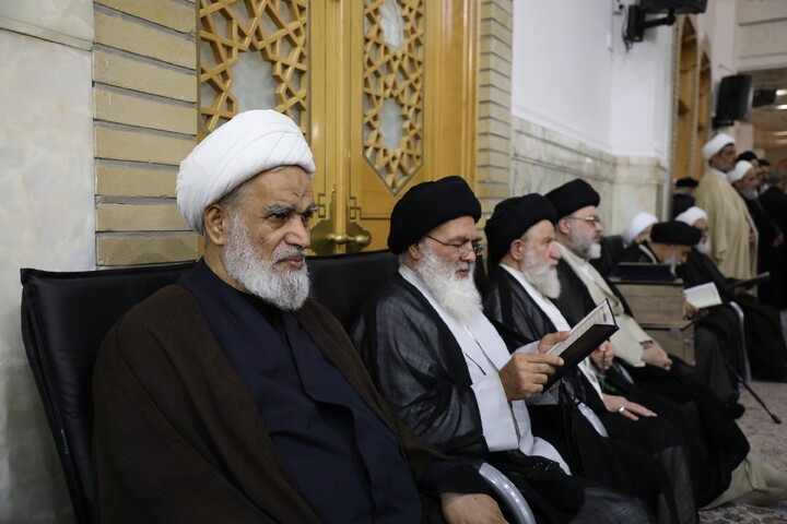 تصاویر/ مراسم چهلم رهبر شهید انقلاب آیت‌الله‌العظمی حسینی خامنه‌ای از سوی رهبر معظم انقلاب در حرم مطهر حضرت فاطمه معصومه سلام الله