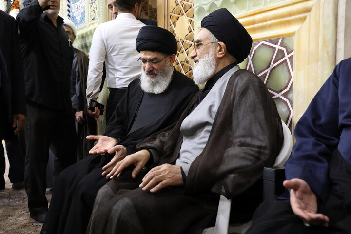 تصاویر/ مراسم چهلم رهبر شهید انقلاب آیت‌الله‌العظمی حسینی خامنه‌ای از سوی رهبر معظم انقلاب در حرم مطهر حضرت فاطمه معصومه سلام الله