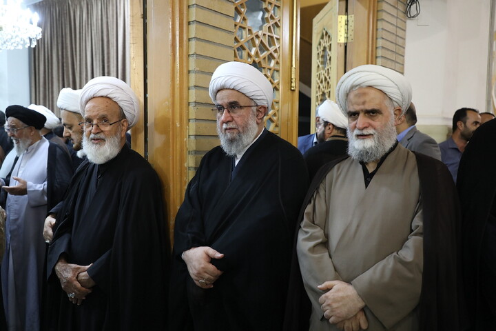 تصاویر/ مراسم چهلم رهبر شهید انقلاب آیت‌الله‌العظمی حسینی خامنه‌ای از سوی رهبر معظم انقلاب در حرم مطهر حضرت فاطمه معصومه سلام الله