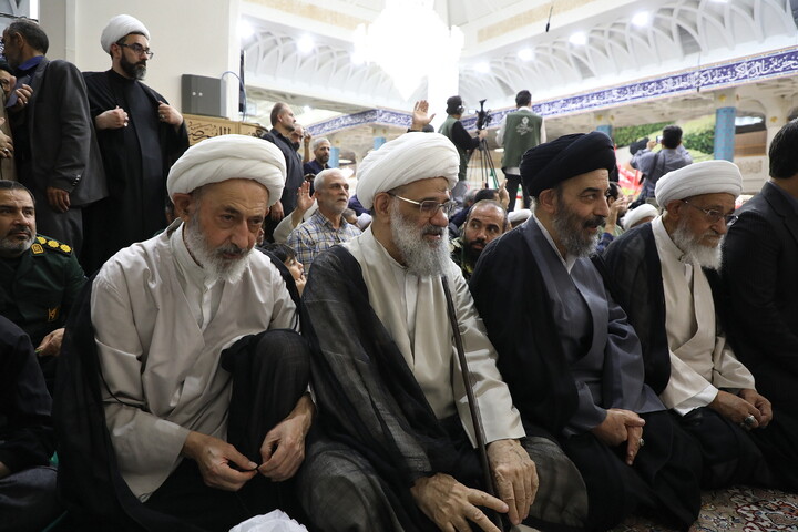 تصاویر/ مراسم چهلم رهبر شهید انقلاب آیت‌الله‌العظمی حسینی خامنه‌ای از سوی رهبر معظم انقلاب در حرم مطهر حضرت فاطمه معصومه سلام الله