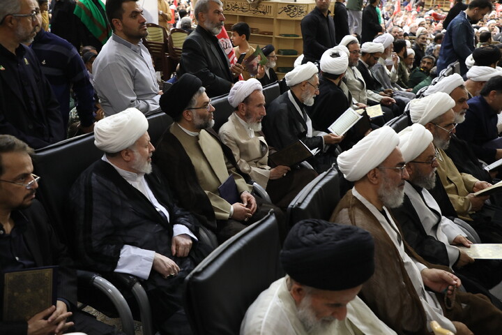 تصاویر/ مراسم چهلم رهبر شهید انقلاب آیت‌الله‌العظمی حسینی خامنه‌ای از سوی رهبر معظم انقلاب در حرم مطهر حضرت فاطمه معصومه سلام الله