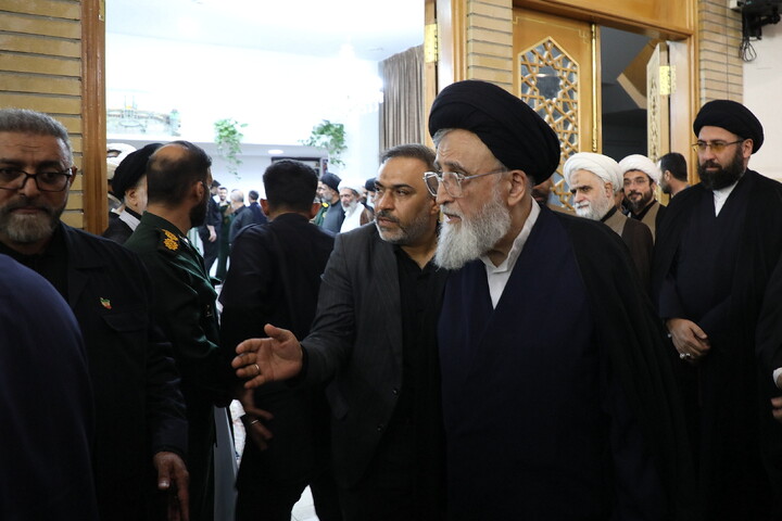 تصاویر/ مراسم چهلم رهبر شهید انقلاب آیت‌الله‌العظمی حسینی خامنه‌ای از سوی رهبر معظم انقلاب در حرم مطهر حضرت فاطمه معصومه سلام الله