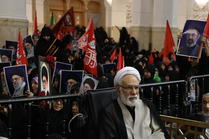 تصاویر/ مراسم چهلم رهبر شهید انقلاب آیت‌الله‌العظمی حسینی خامنه‌ای از سوی رهبر معظم انقلاب در حرم مطهر حضرت فاطمه معصومه سلام الله